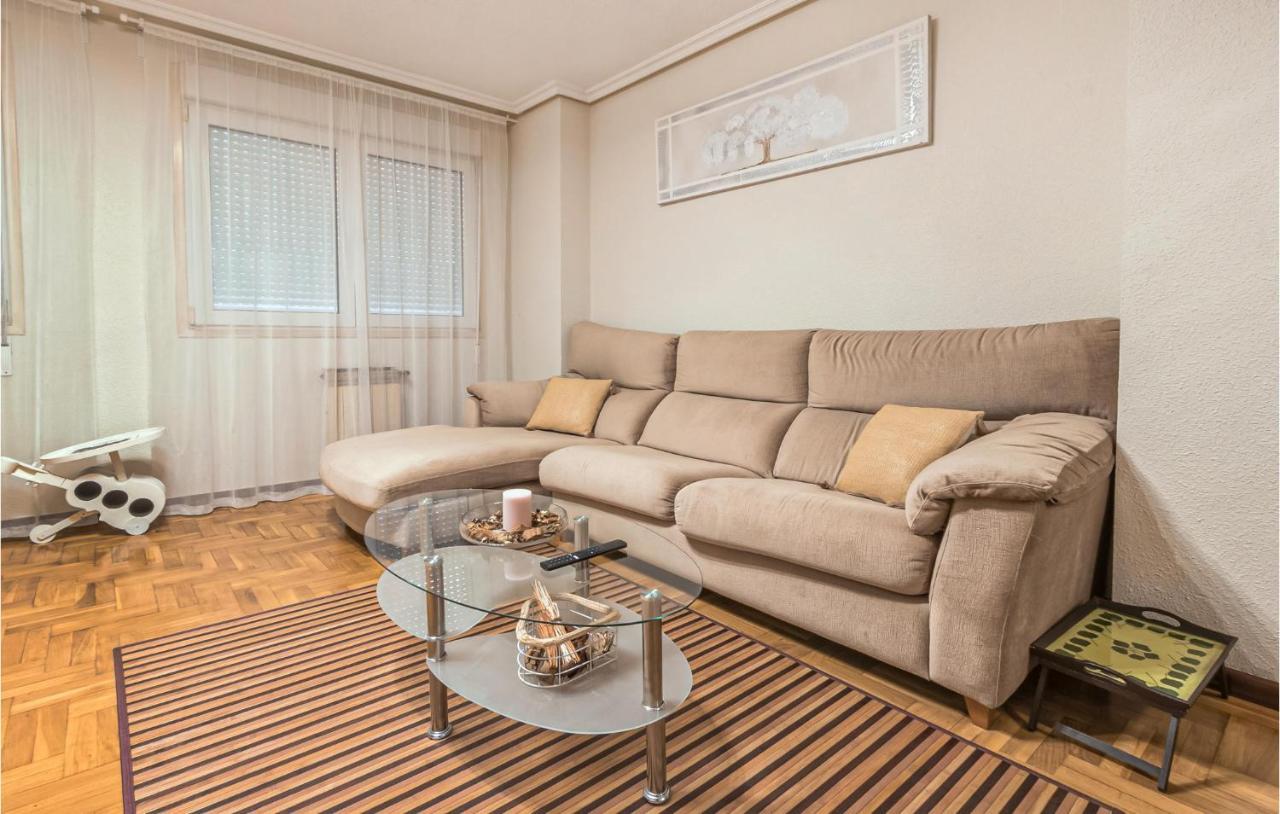 Stunning Apartment In Gijon With Wifi Dış mekan fotoğraf